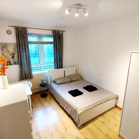 Spacious Flat With 2 To 3 Bedrooms In Central لندن المظهر الخارجي الصورة