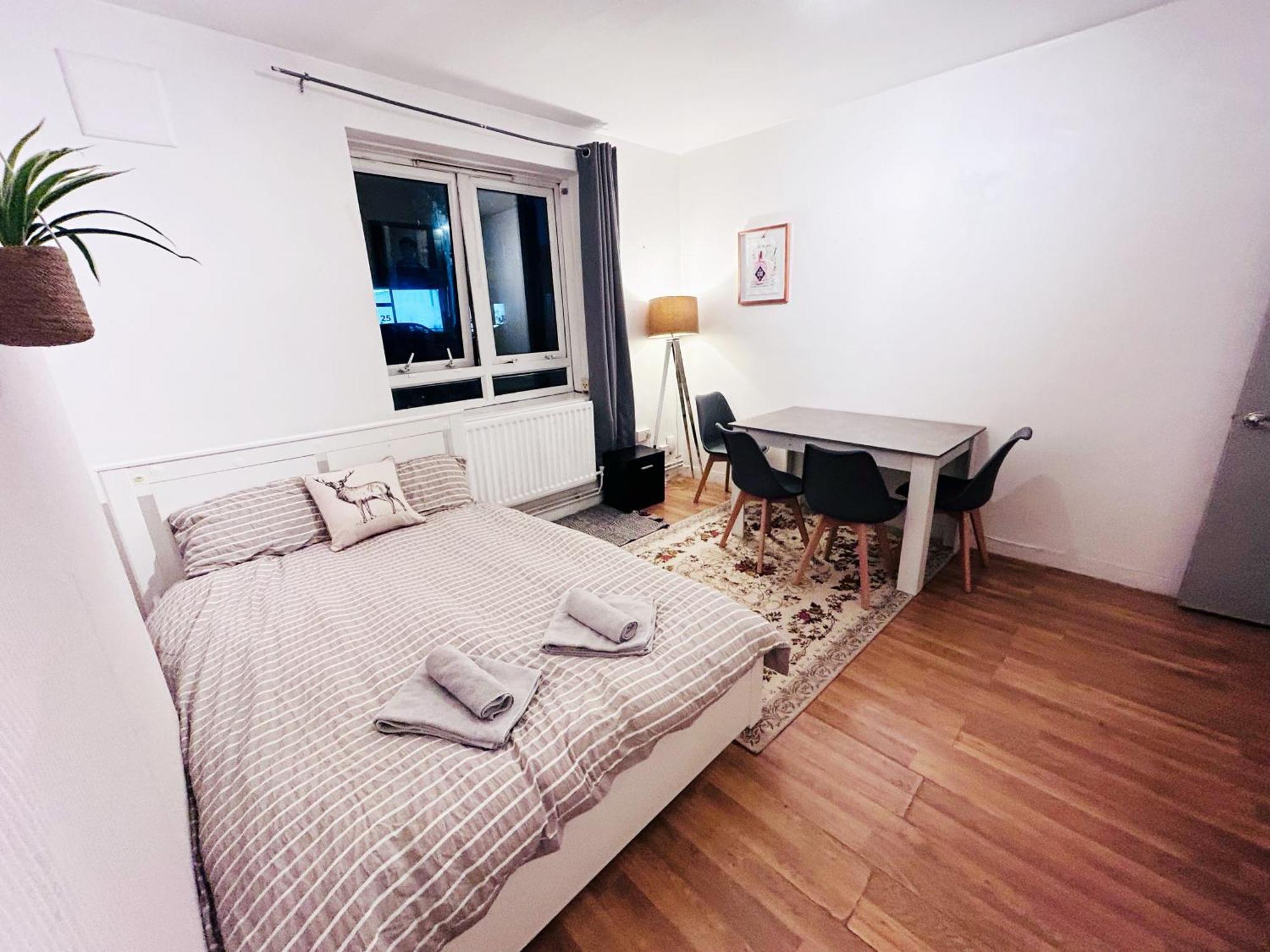 Spacious Flat With 2 To 3 Bedrooms In Central لندن المظهر الخارجي الصورة