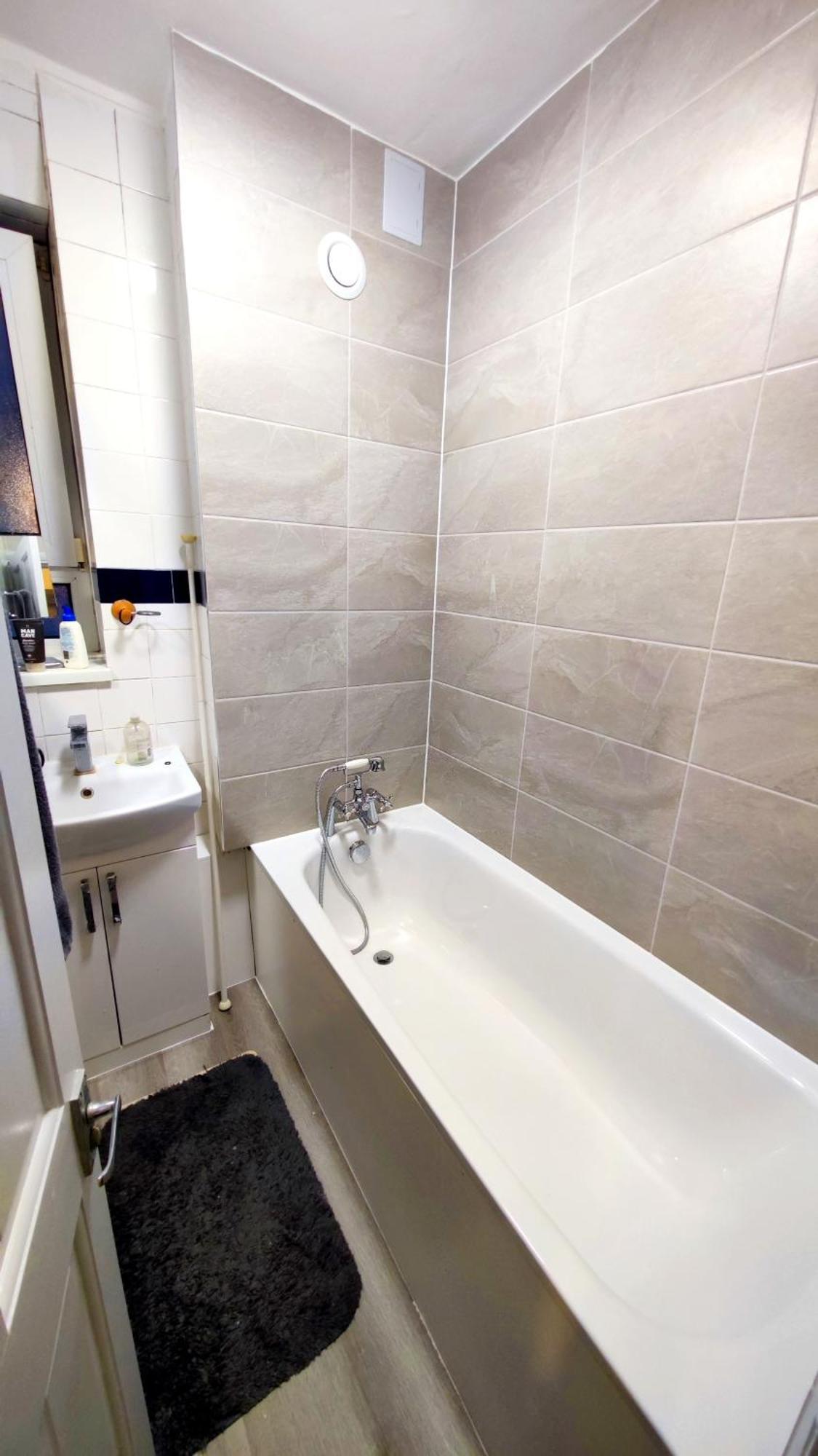 Spacious Flat With 2 To 3 Bedrooms In Central لندن المظهر الخارجي الصورة